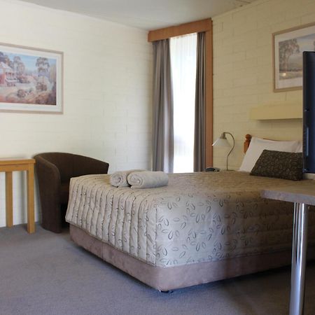 Cobram Colonial Motor Inn Room photo